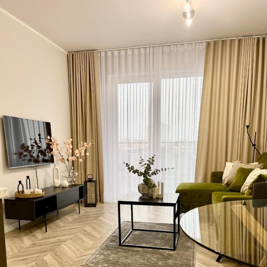 Apartcentrum-Charlotte -Parking-Air Conditioning بوليسلافيتش المظهر الخارجي الصورة
