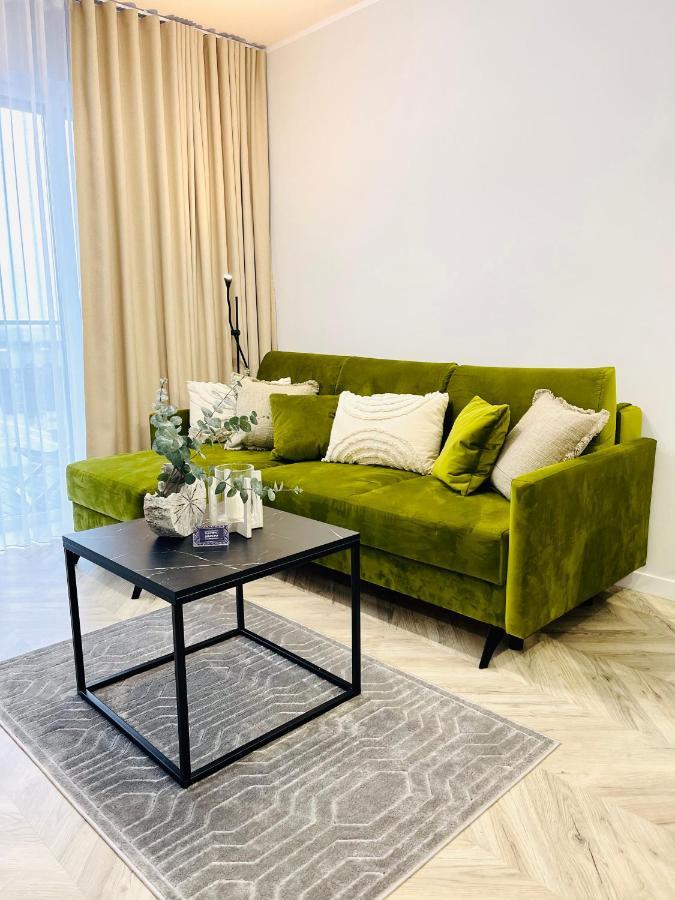 Apartcentrum-Charlotte -Parking-Air Conditioning بوليسلافيتش المظهر الخارجي الصورة